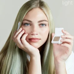 Back2brow-Powder LIGHT | RMS Beauty - Augenbrauenpuder