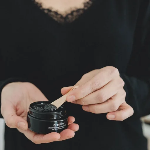 DETOXIFY | DAFNA'S - Peeling Gesichtsmaske