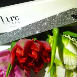 Glitzer Nagelfeile Silber mit schwarzem Pompon