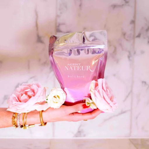 holi (bath) - Rose Infused Calming Coconut Milkbath - Kokosmilchbad