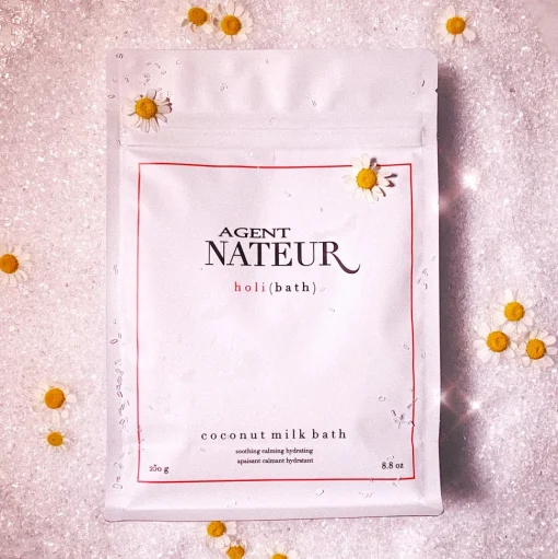 holi (bath) Soothing Hydrating Calming Coconut Milk Bath mit Bio-Honig, Jasmin und Magnesiumsalzen