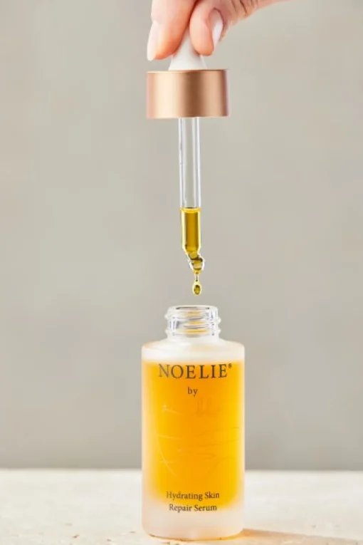 Hydrating Skin Repair Serum - Feuchtigkeit und Regulierung des Lipidhaushalts im Sale