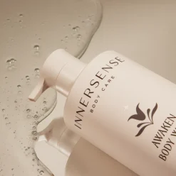 Innersense Organics AWAKEN BODY WASH - pflegendes Duschgel