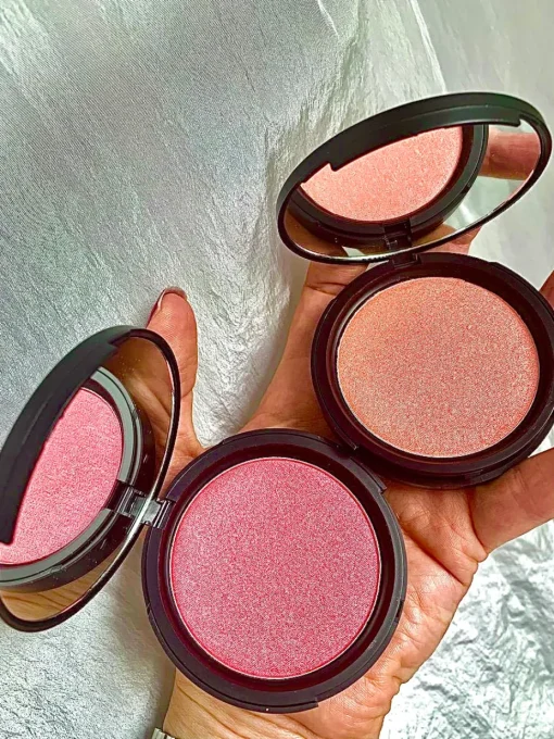 Luminescence ~ strahlendes Rouge und Highlighter in einem, in 2 Nuancen