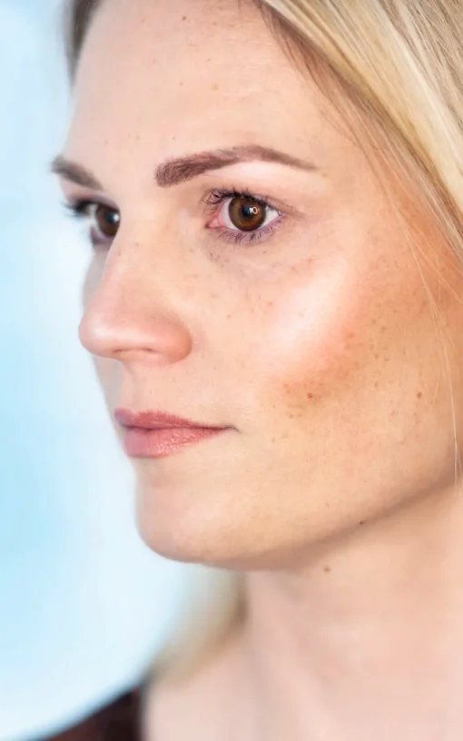 Luminescence ~ strahlendes Rouge und Highlighter in einem, in 2 Nuancen