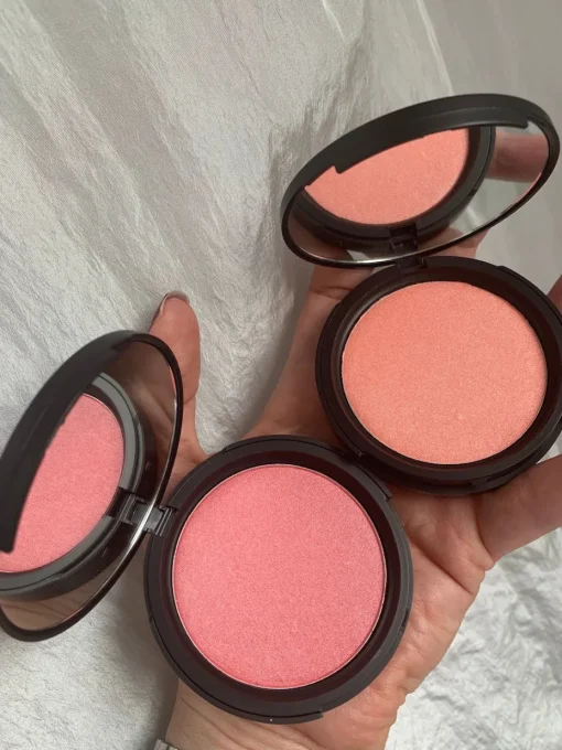 Luminescence ~ strahlendes Rouge und Highlighter in einem, in 2 Nuancen