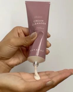 Luminous Ceremony Cream Cleanser - Reichhaltiger Gesichtsreiniger