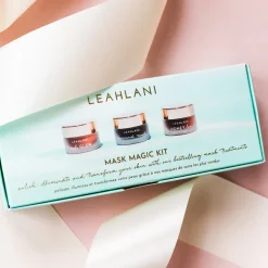 Mask Magic Kit - LEAHLANIs beliebte Masken plus Peeling im kleinen Format