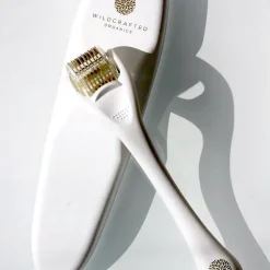 Micro Needle Dermal Roller | Wildcrafted Organics - 0,5 mm