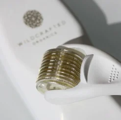 Micro Needle Dermal Roller | Wildcrafted Organics - 0,5 mm