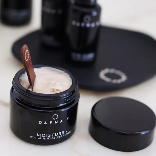 MOISTURE + DAFNA'S - Feuchtigkeitscreme mit Anti Aging