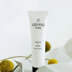 Smooth + Prime - leichte Makeup-Base für bessere Haltbarkeit