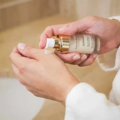 SOPHIA - Gel-Serum gegen Hyperpigmentierung und Akne